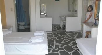 Ampeli Apartments Páros 外观 照片