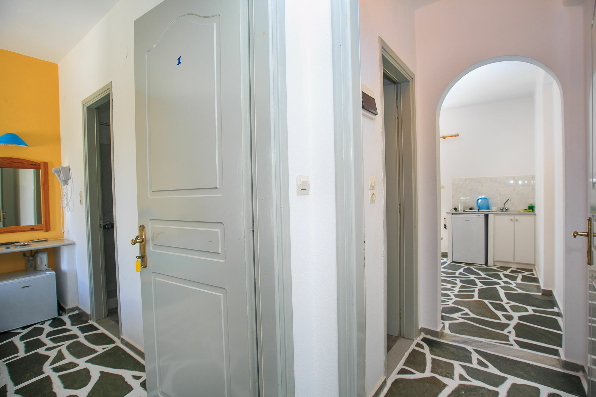 Ampeli Apartments Páros 外观 照片