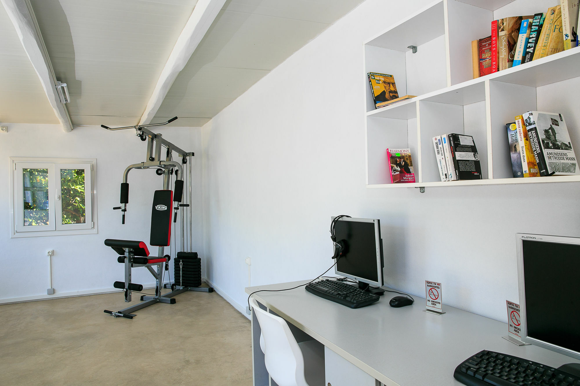 Ampeli Apartments Páros 外观 照片